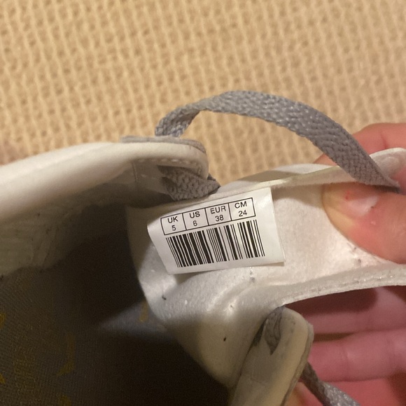 PUMA GV SPECIAL SE Nordstrom exclusive color way - Picture 3 of 3